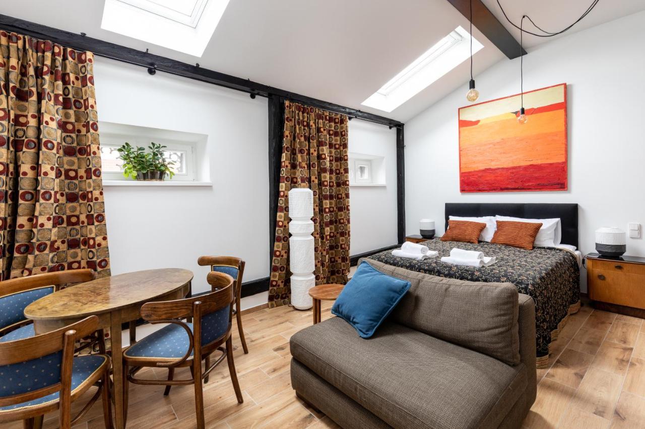 Palac Zieleniewskich Apartamenty Sw Marka 31 Krakow Bagian luar foto