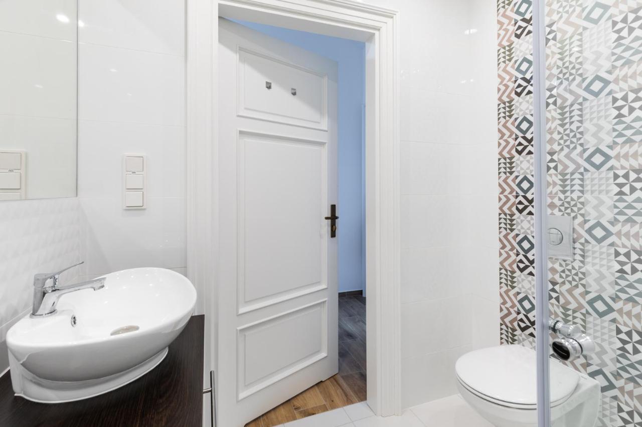 Palac Zieleniewskich Apartamenty Sw Marka 31 Krakow Bagian luar foto