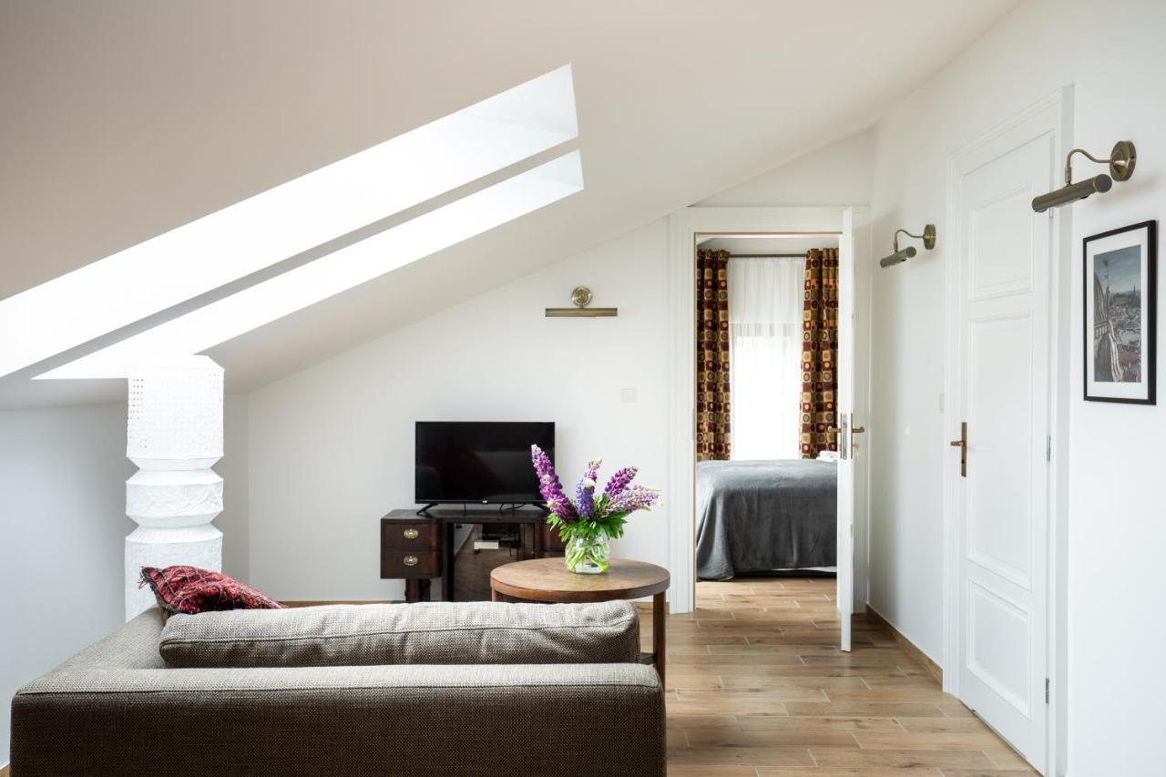 Palac Zieleniewskich Apartamenty Sw Marka 31 Krakow Bagian luar foto