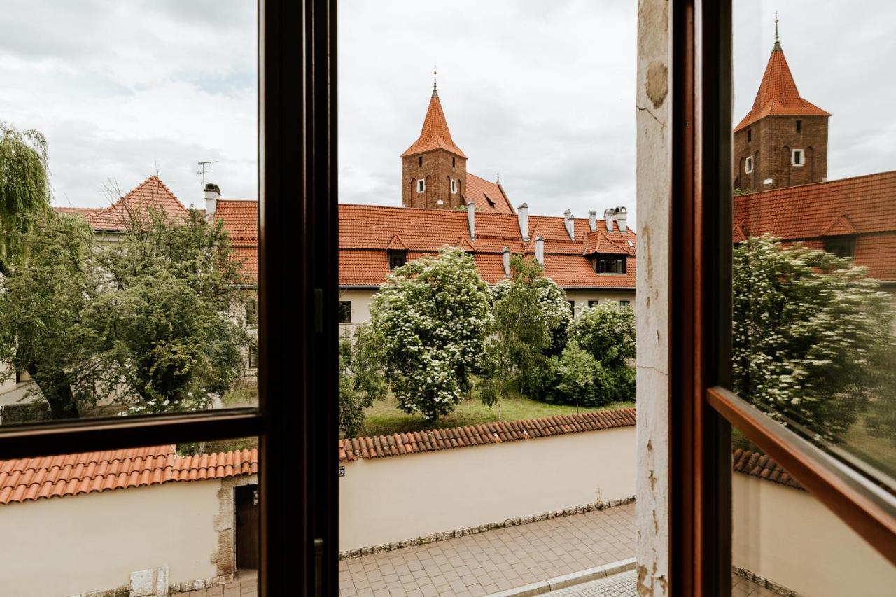 Palac Zieleniewskich Apartamenty Sw Marka 31 Krakow Bagian luar foto